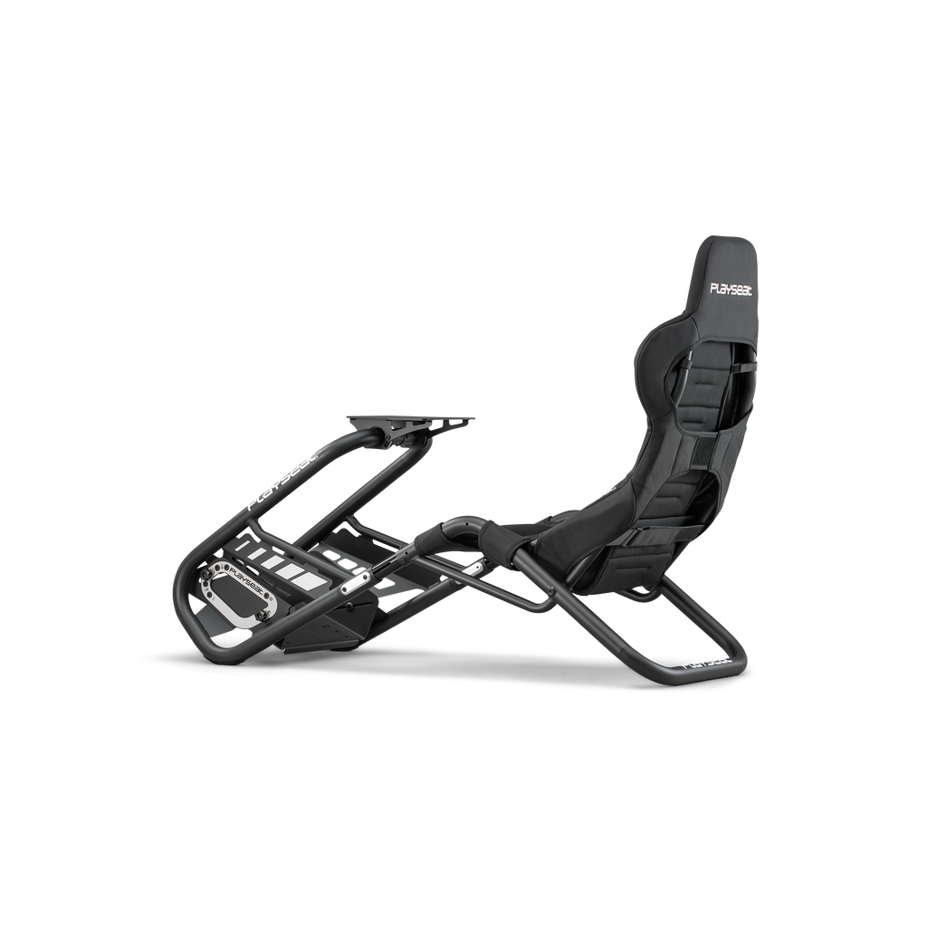 Playseat Trophy Black i racingmiljö