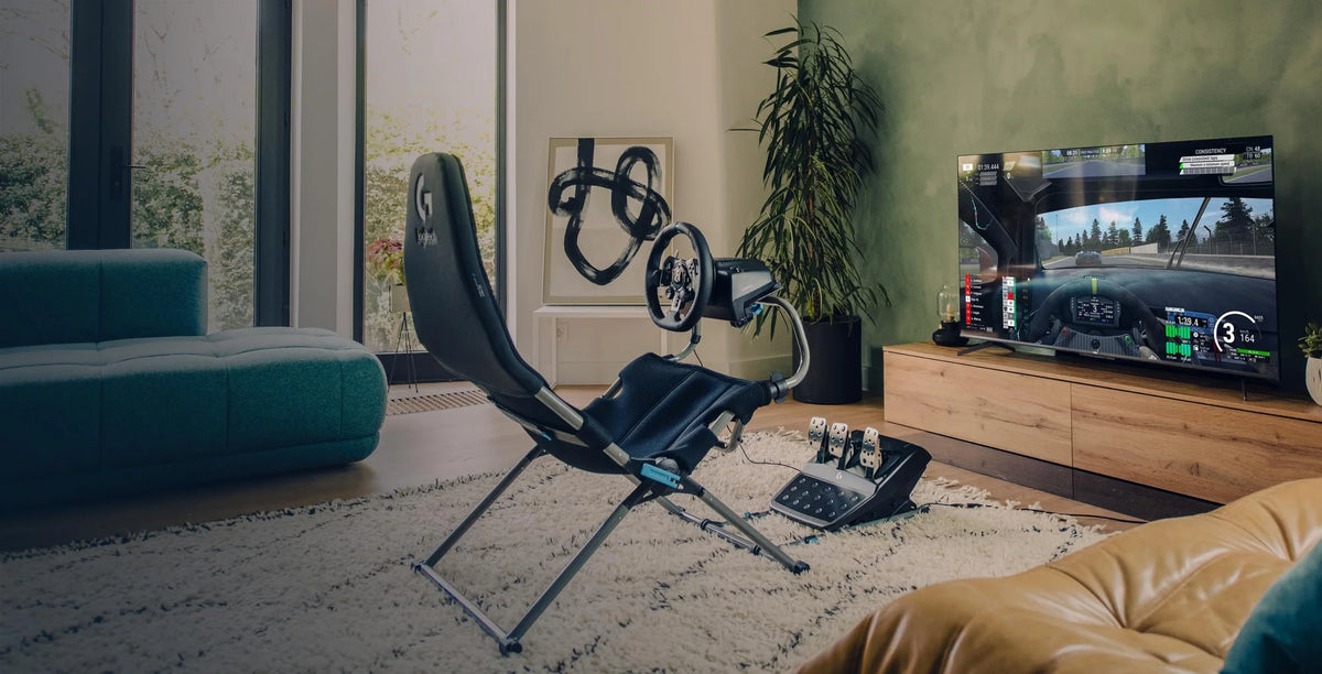 Playseat Challenge X Logitech G Edition i simracingmiljö